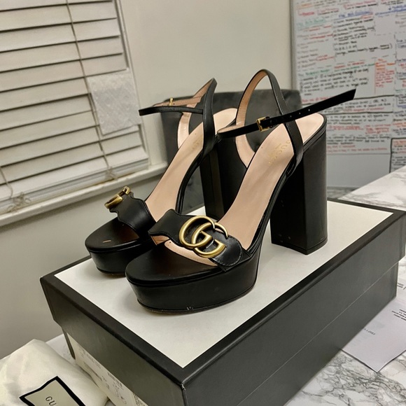 100% Authentic Gucci Black Calfskin GG Marmont Ankle Wrap Platform Sandals - Picture 1 of 12